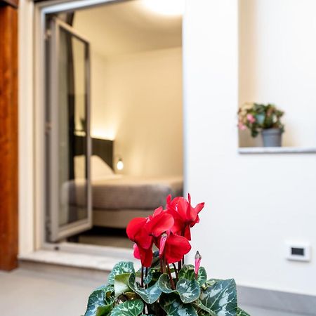 Mia Rooms B&B Milazzo Bagian luar foto